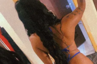 California Girl NEW in Town😍HE... - Image 2